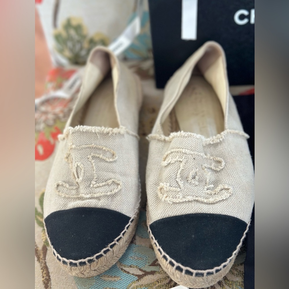 CHANEL Espadrilles sz 40